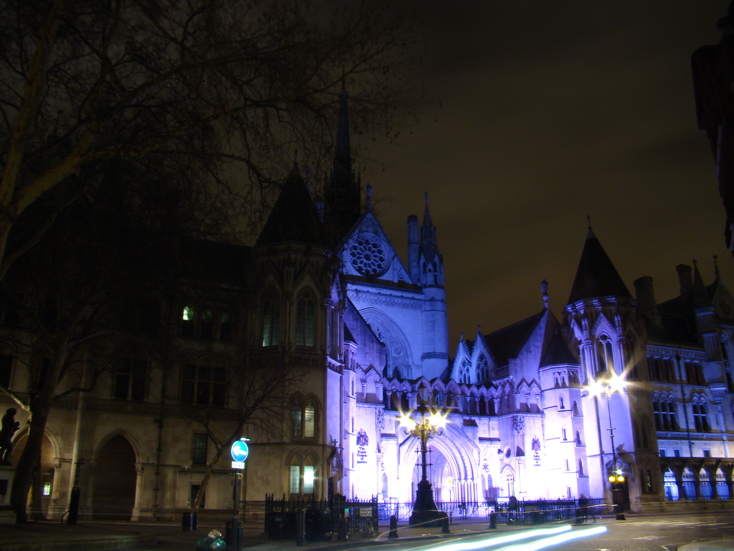 London-2012-01-21-Royal-Courts-of-Justice-1